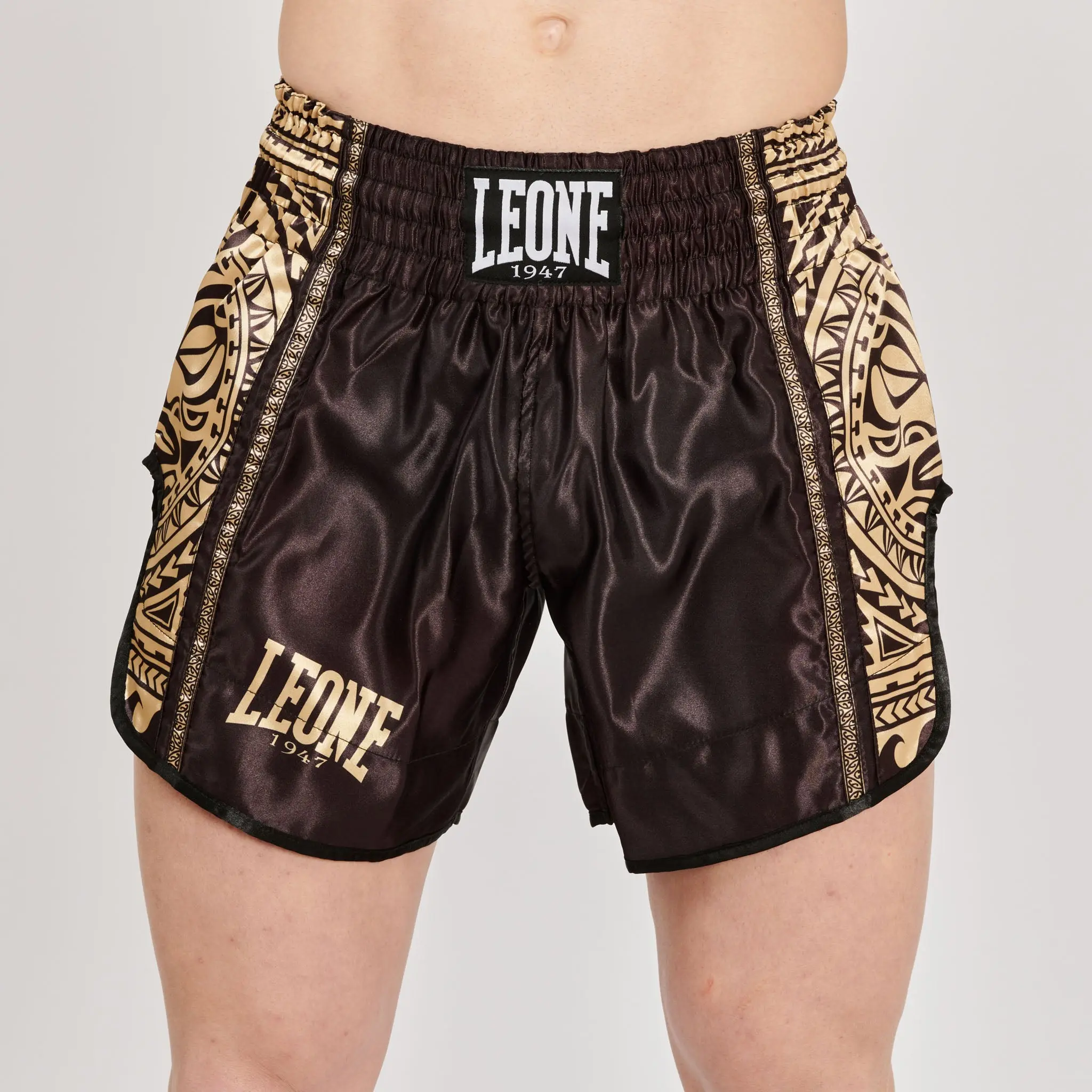Leone 1947 - HAKA KICK SHORTS - Муай Тай Шорти - AB968