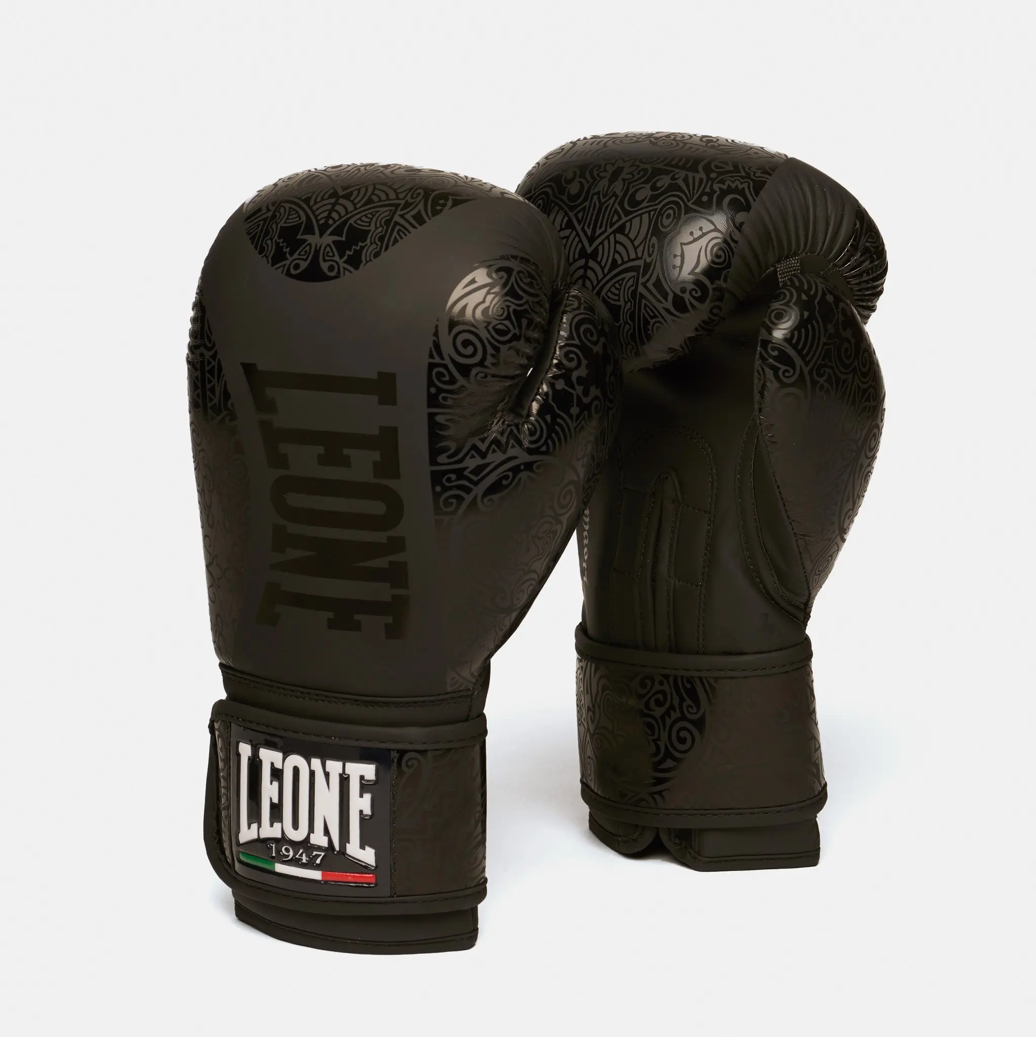 Leone 1947 - Maori Boxing Gloves - Black / Black - GN070