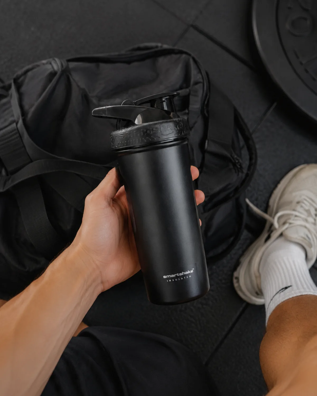 Smart Shake Insulated Steel — Черен 600 мл