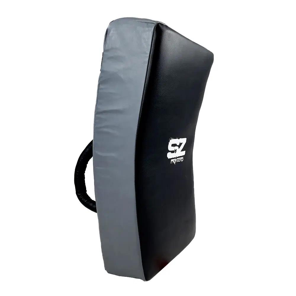 SZ Fighters – Kick Shield 65*36*13 cm