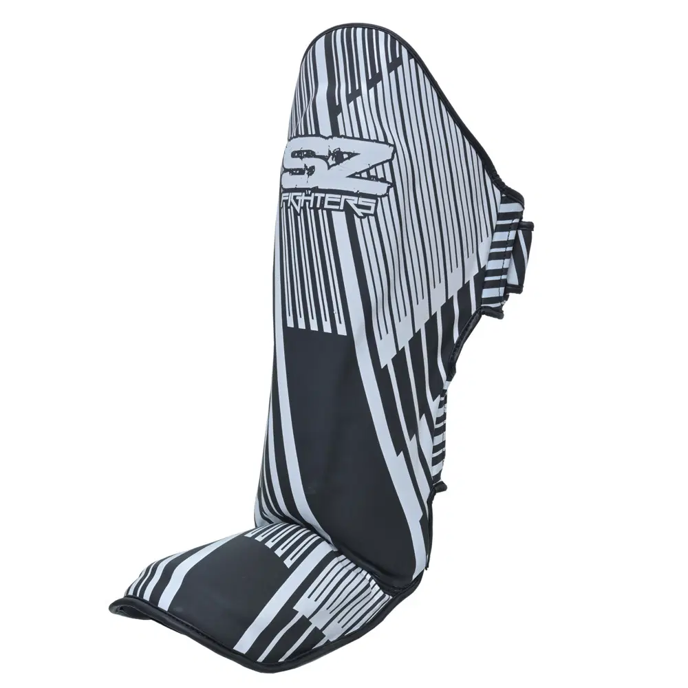 SZ Fighters – Тай Протектори за Крака Plasma 2.0 Black-White
