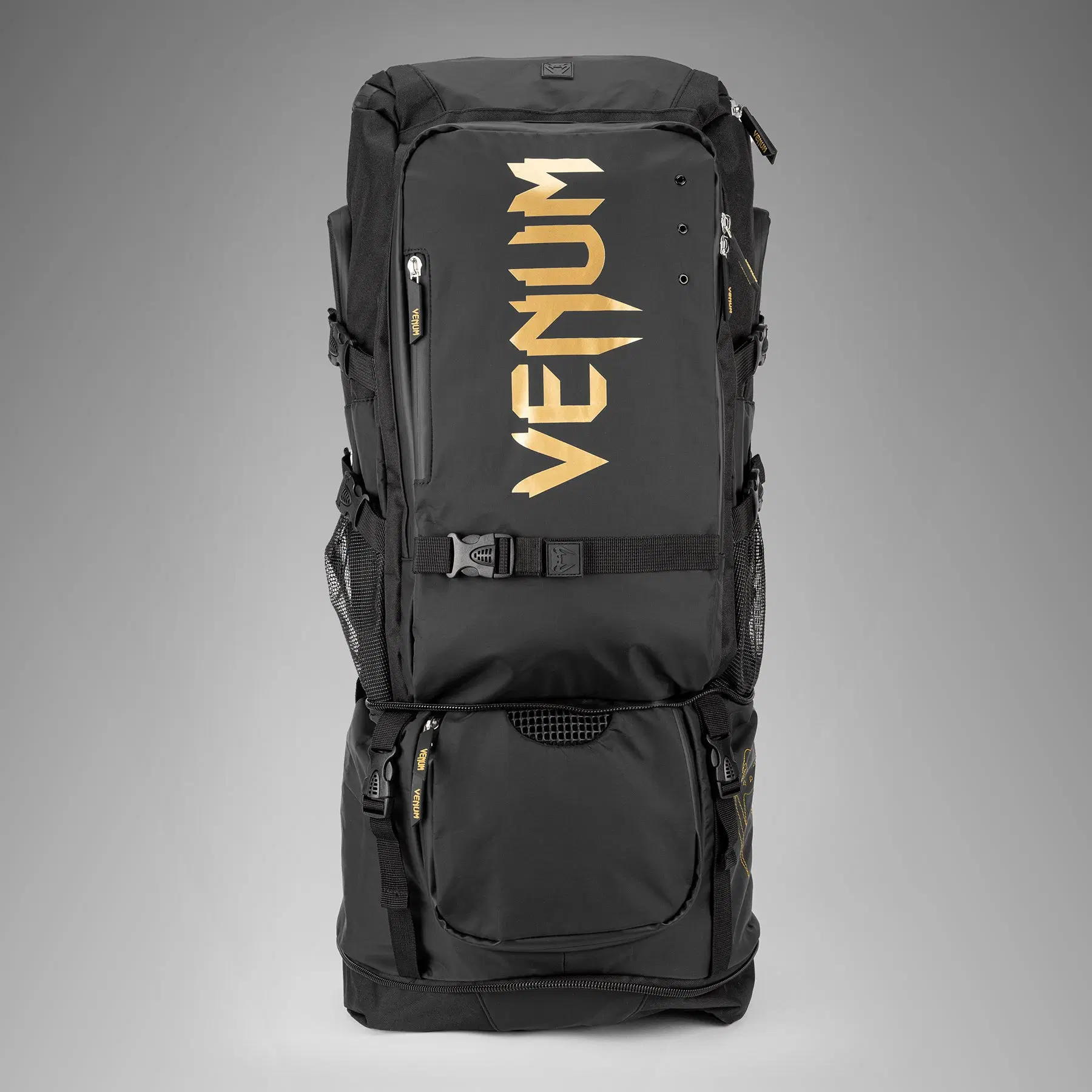 Venum Challenger Xtrem Evo Раница (50-63L) - Black/Gold