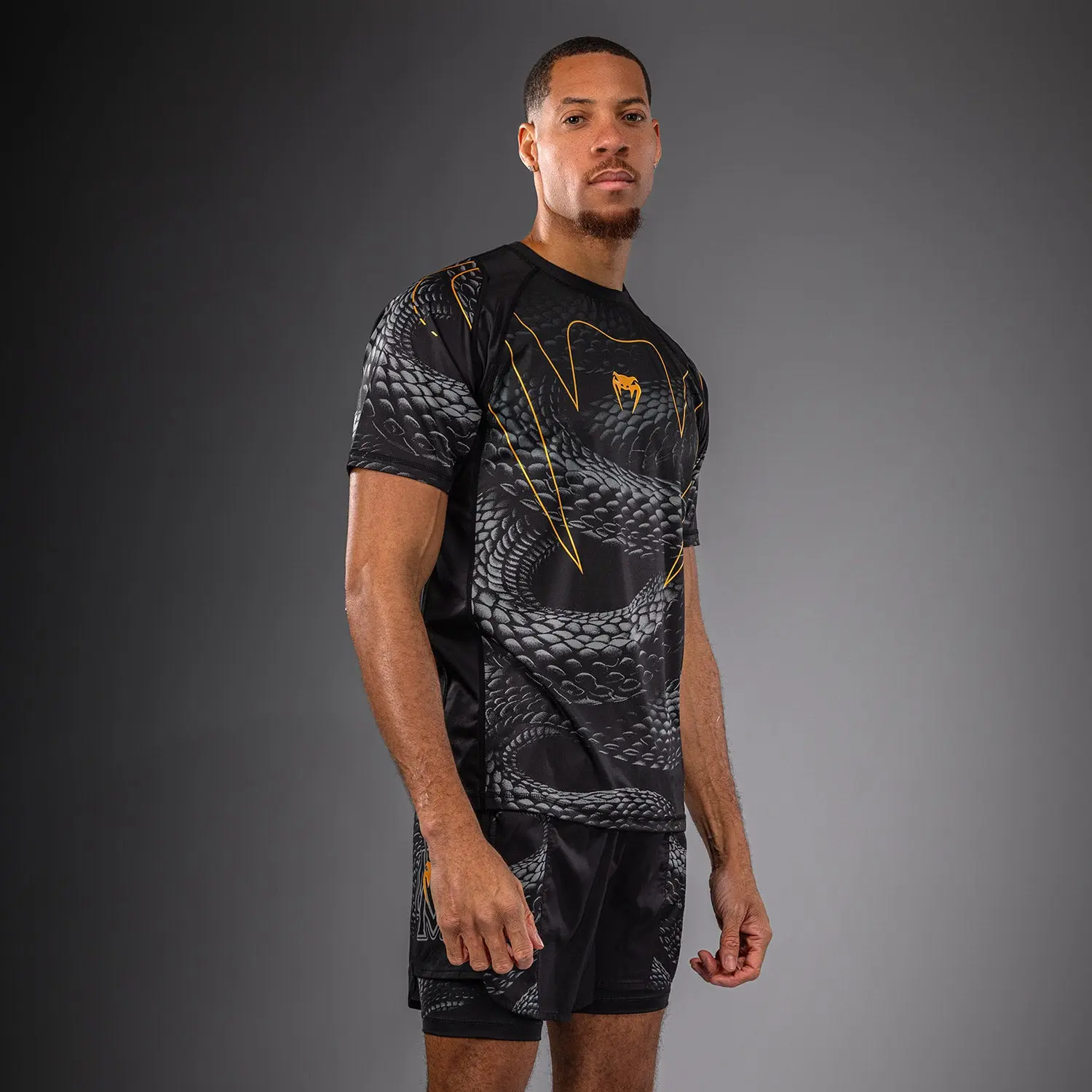 Тениска - Venum ARENA T-SHIRT - Black/Gold