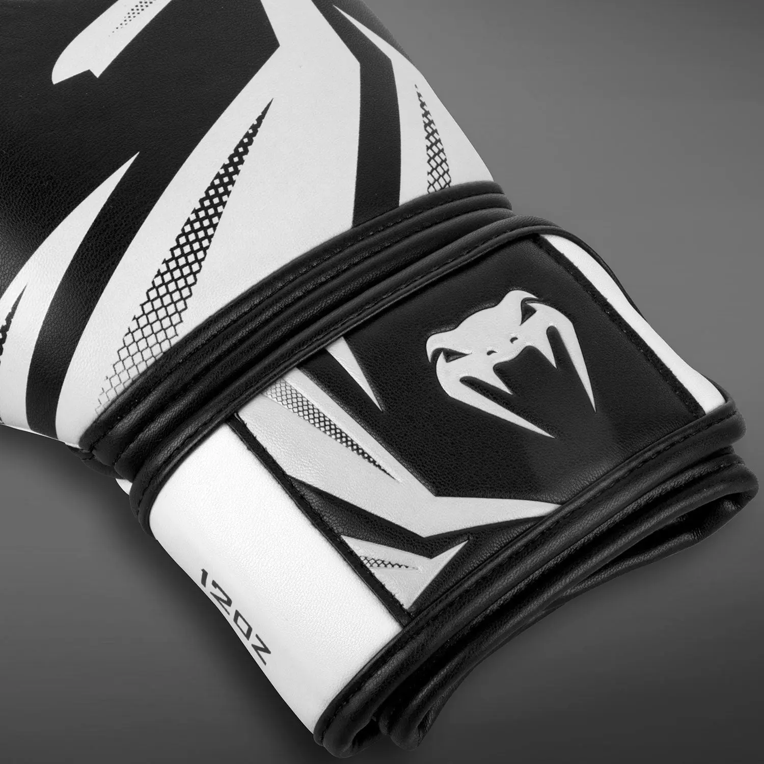 Venum Challenger 3.0 Boxing Gloves - Black/White чифт преден изглед
