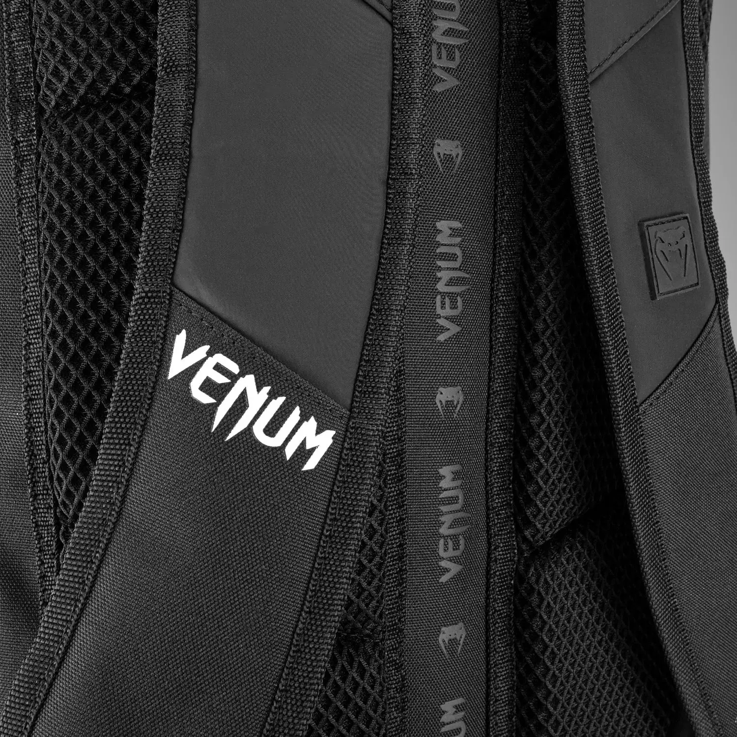 Venum Challenger Xtrem Evo BackPack (50-63L) - Black/White
