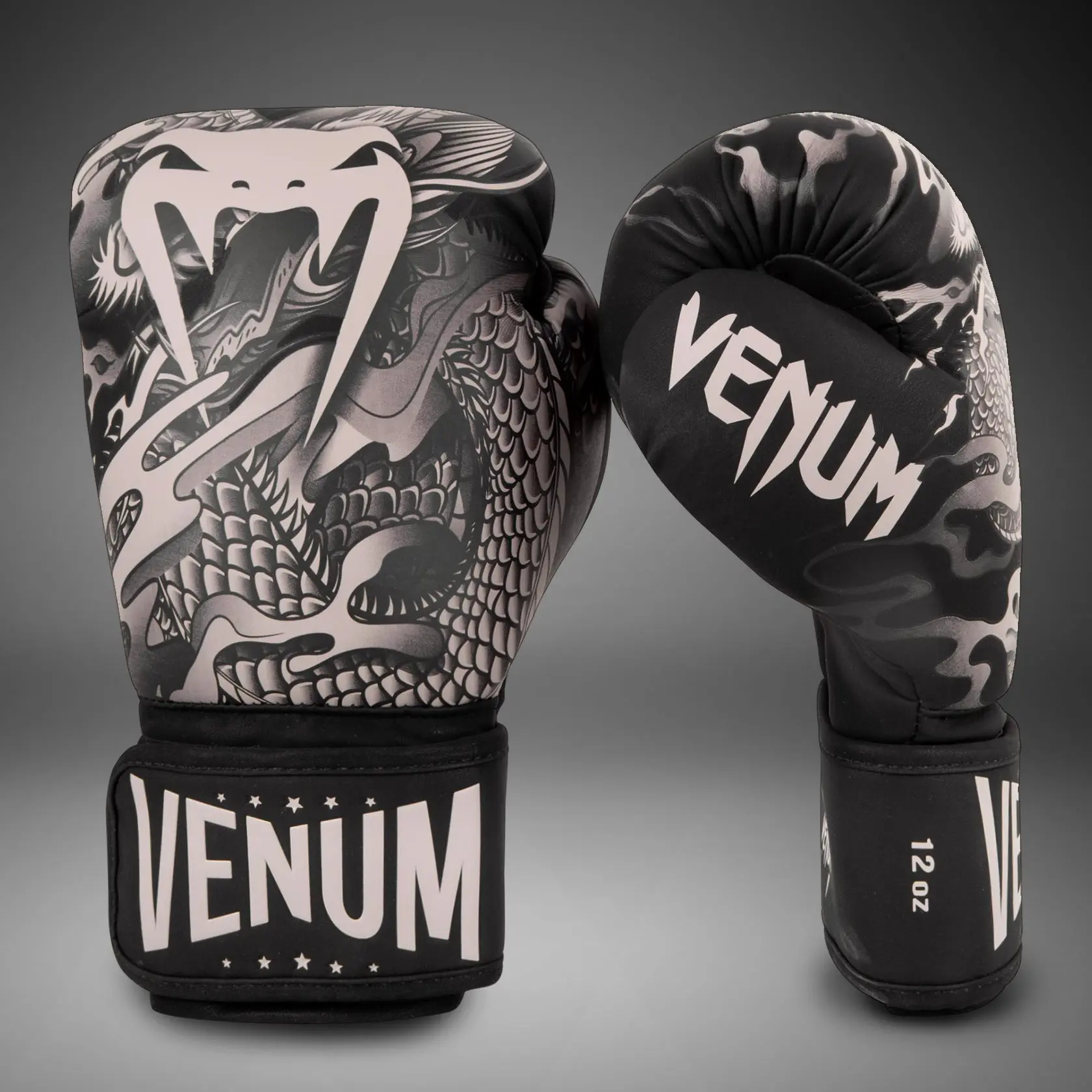 Venum Dragon's Flight Boxing Gloves - Black/Sand преден изглед