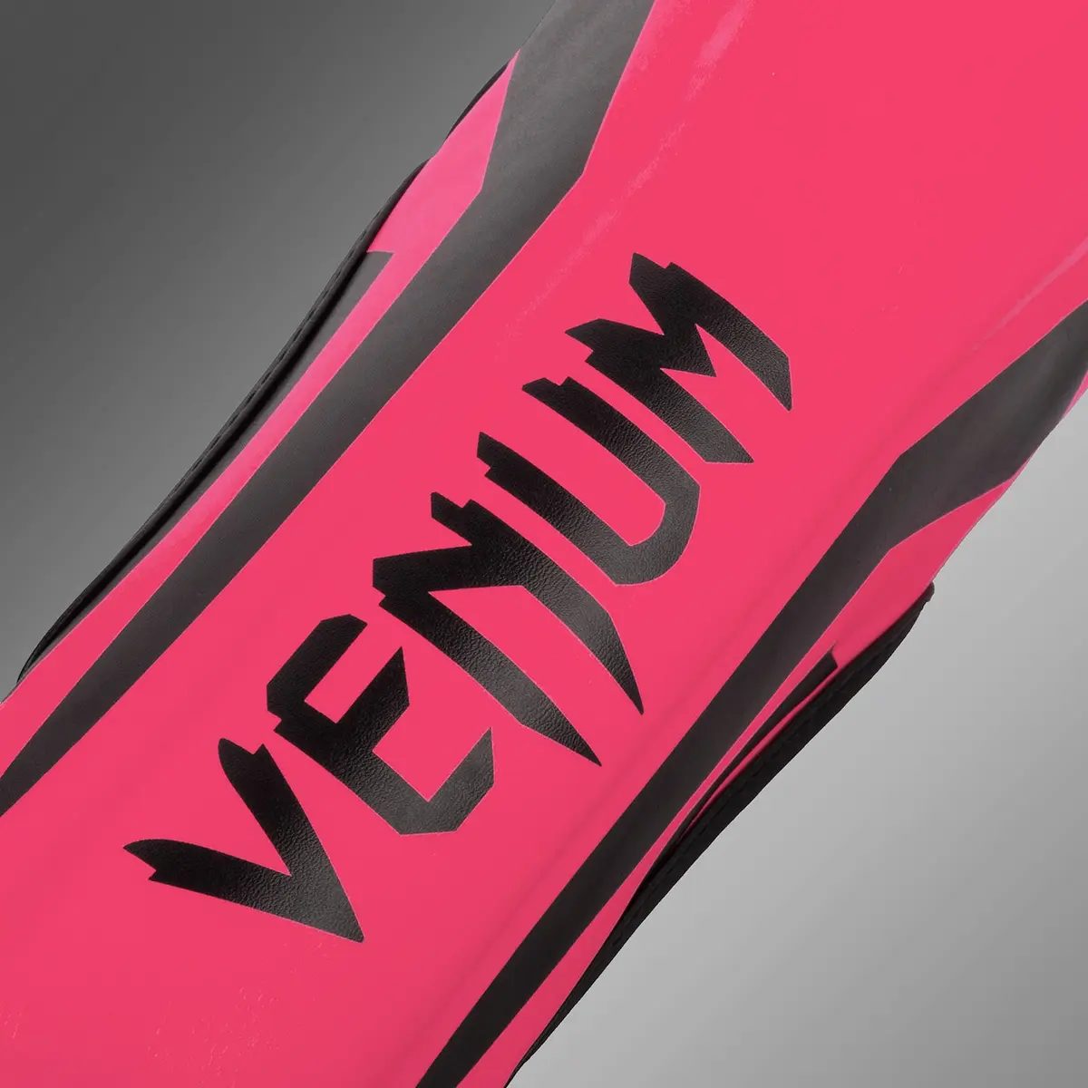 Venum Elite Shin Guards Kids - Exclusive