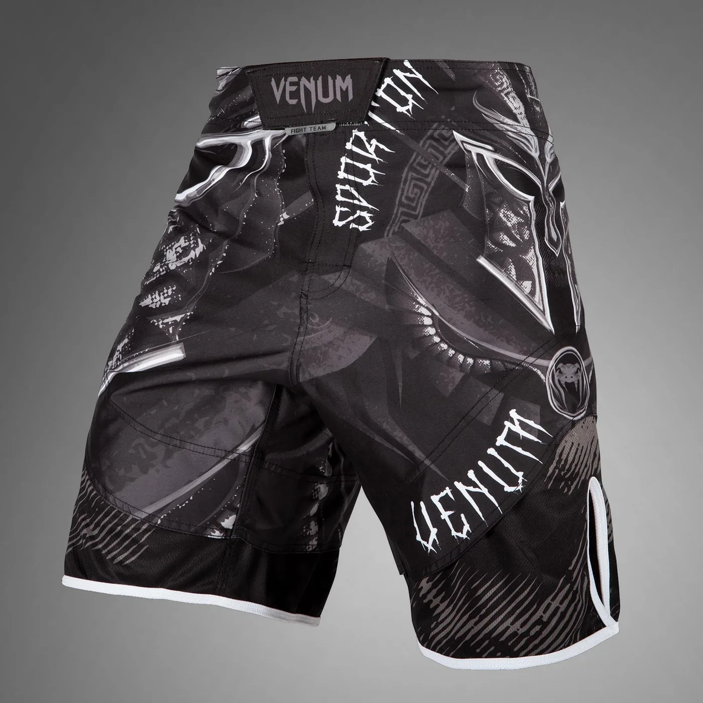 Шорти за ММА Venum Gladiator 3.0 - черен/бял