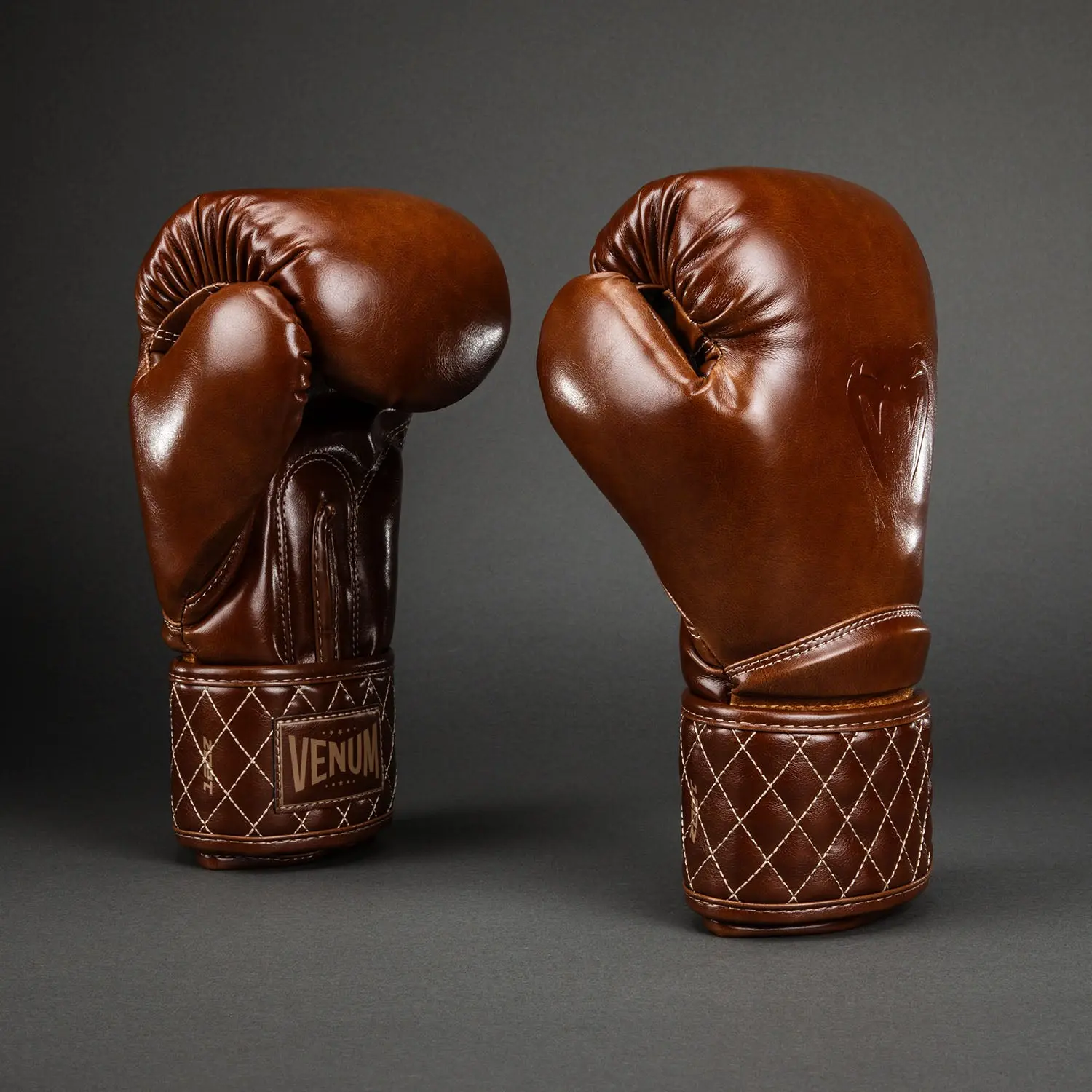 Venum Impact Classic Boxing Gloves - Shiny Havana