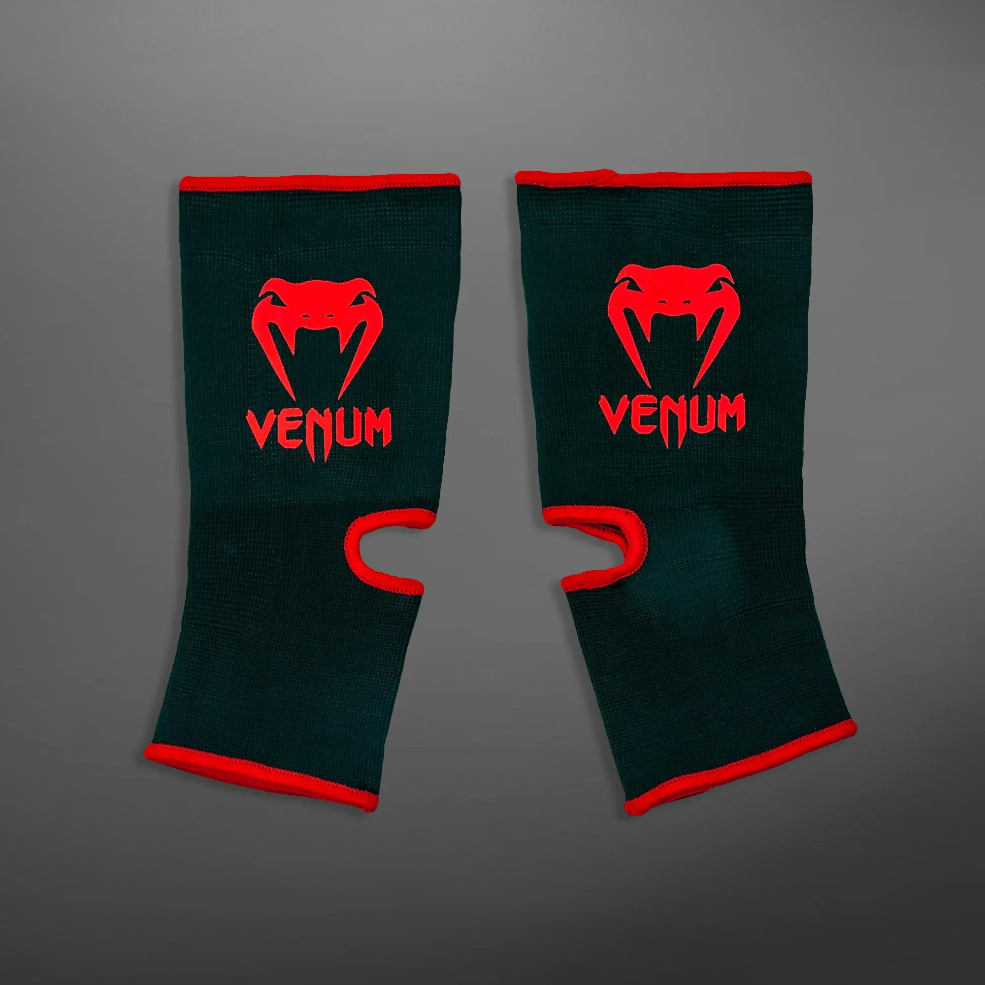 Наглезенки - Venum Kontact Ankle Support Guard - Black/Red