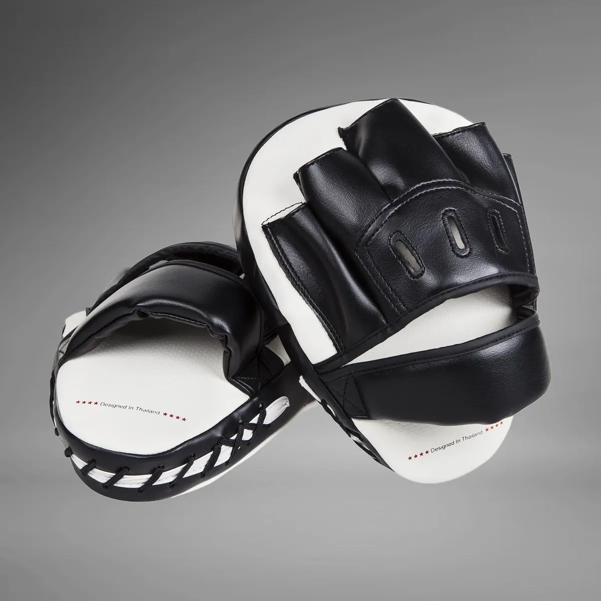 Venum Light Focus Mitts - White/Black (Pair)