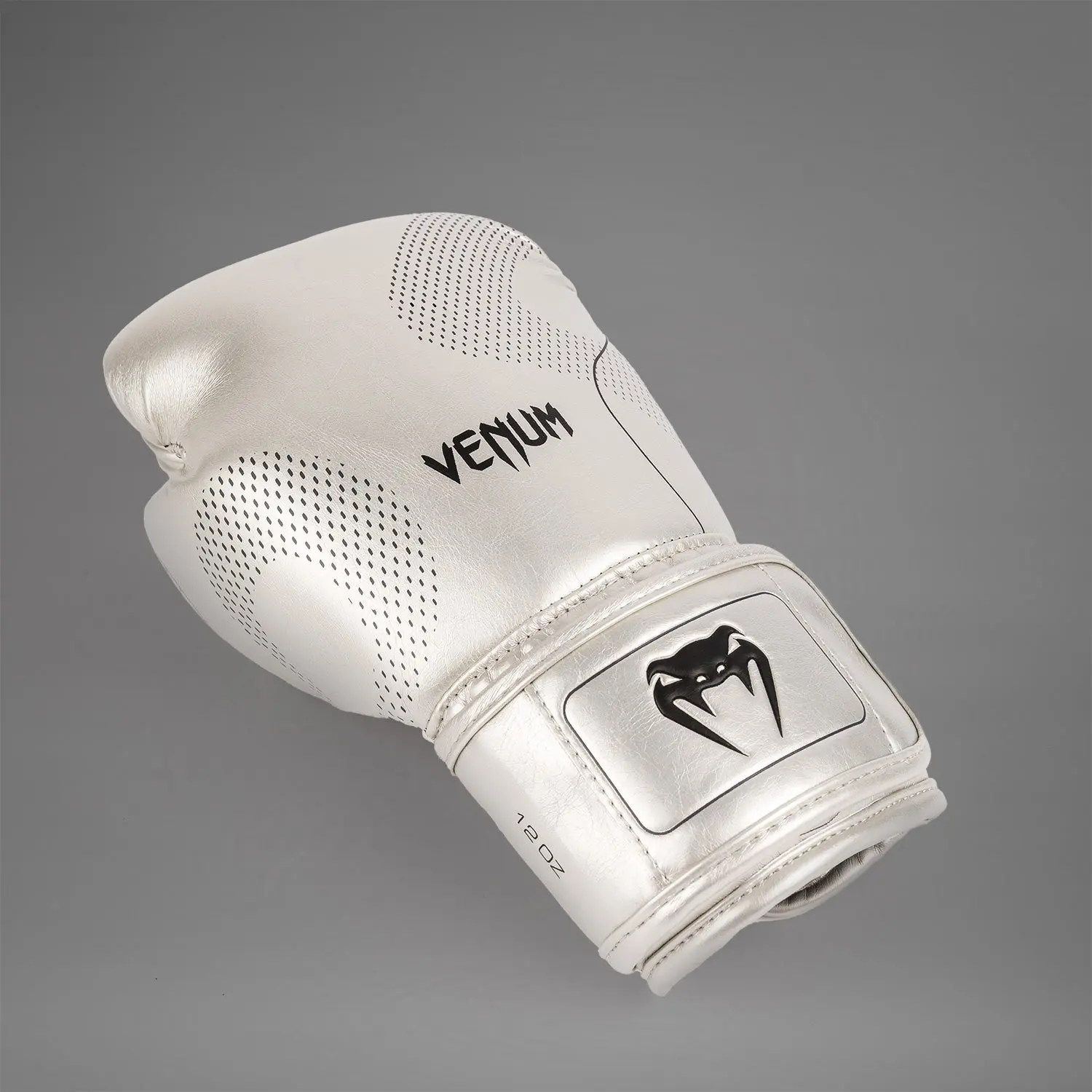 Venum Nexus Boxing Gloves - Silver/Black отзад