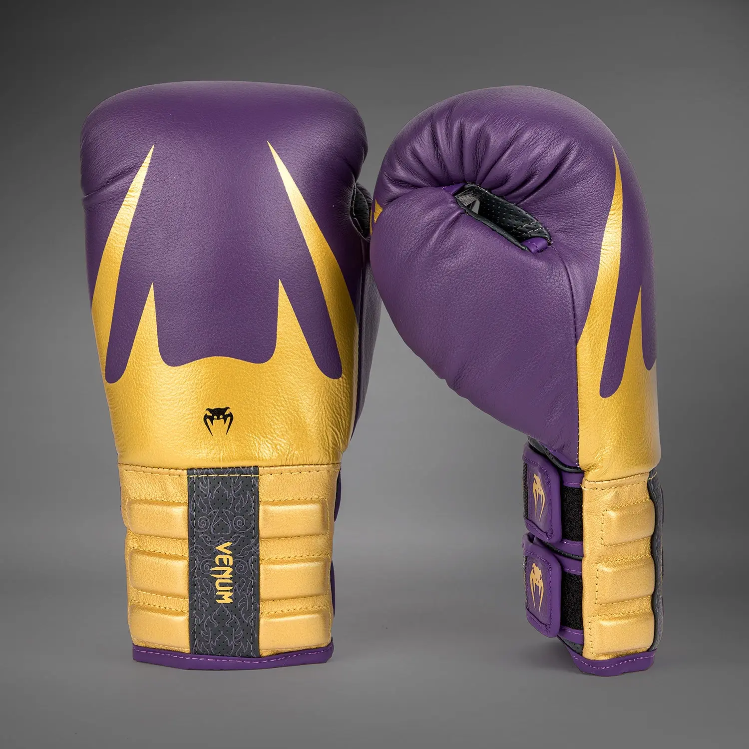 Venum Reverso Boxing Gloves - Dark Purple/Gold