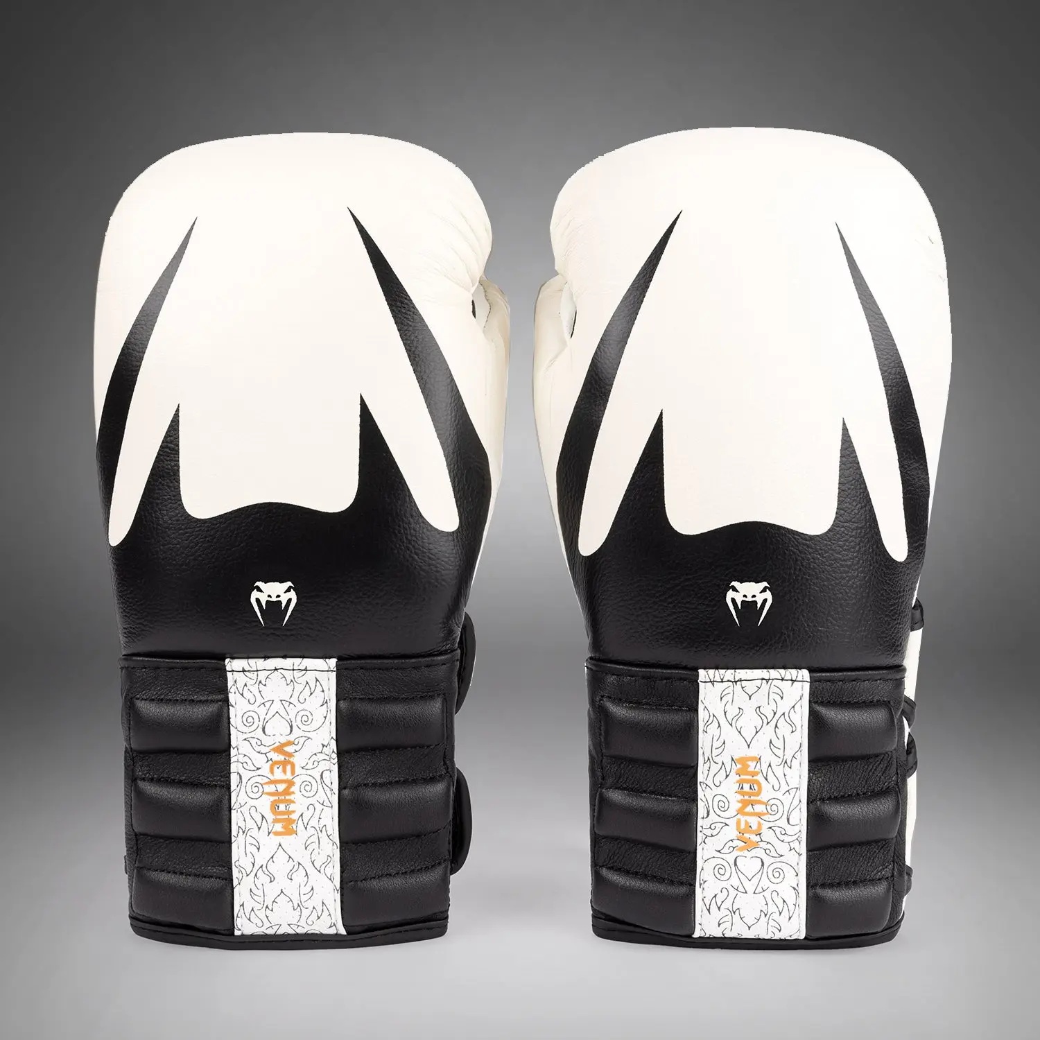 Venum Reverso Boxing Gloves - Snow White/Black