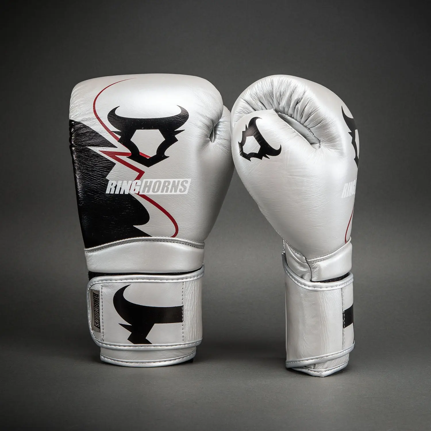 Ringhorns Charger by Venum Boxing Gloves - Silver/Black