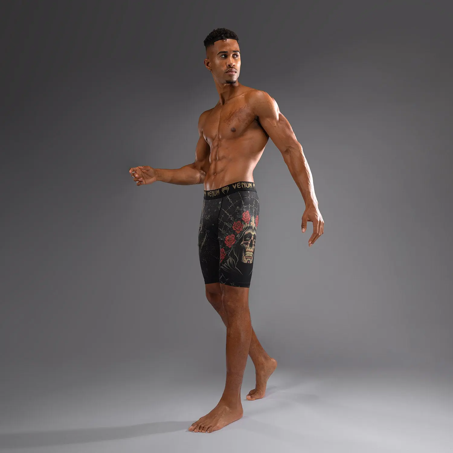 Къс клин - Venum Santa Muerte 5.0 Men’s Vale Tudo Shorts - Deep Black/Gold