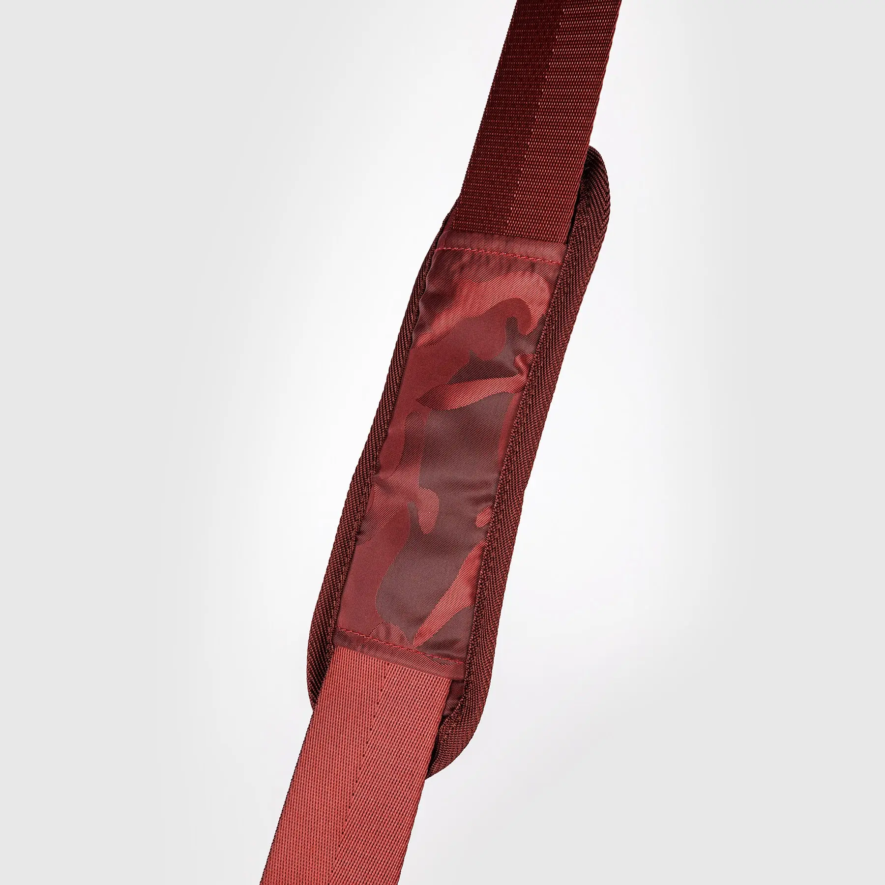 Venum Trainer Lite Sports Bag (48L) - Camo/Burgundy