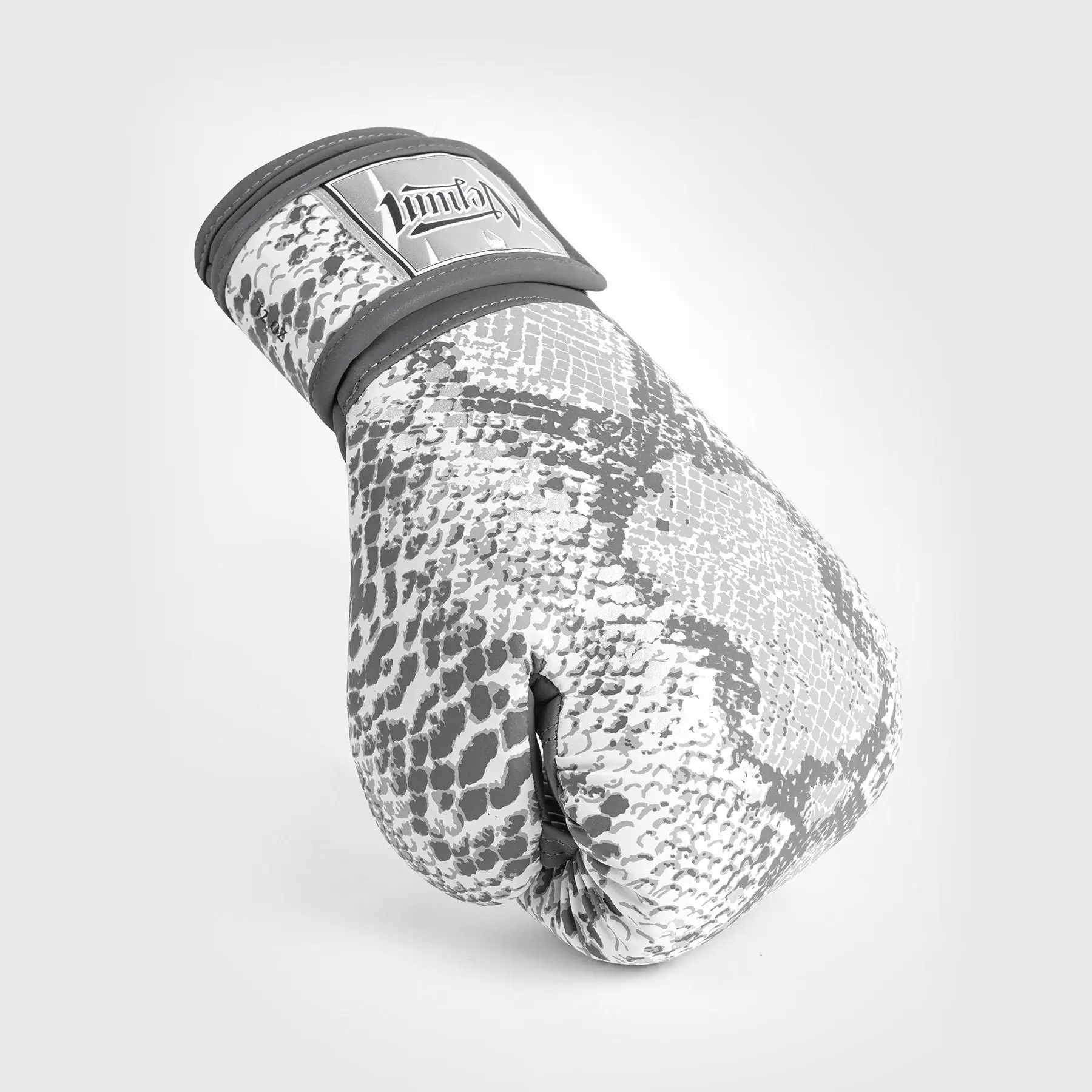 Venum White Snake Boxing Gloves for Women - White, вътрешност