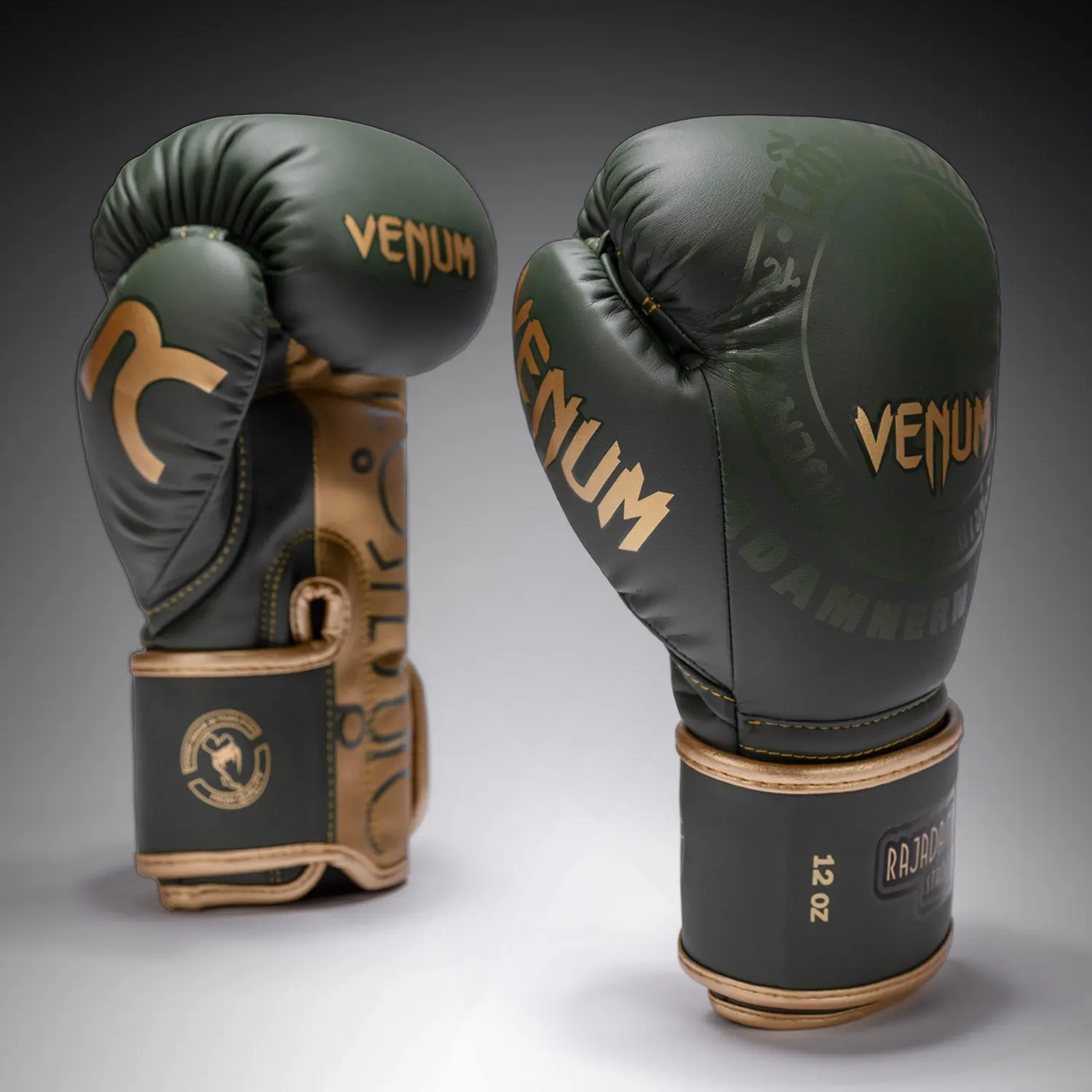 Venum x Rajadamnern Boxing Gloves - Military Green преден изглед